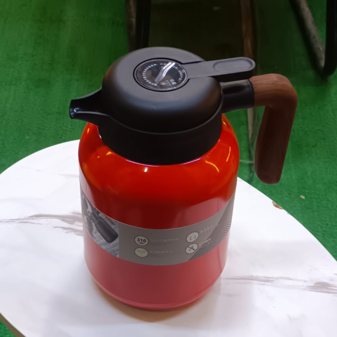 Vacuum Flask with Temperature Display